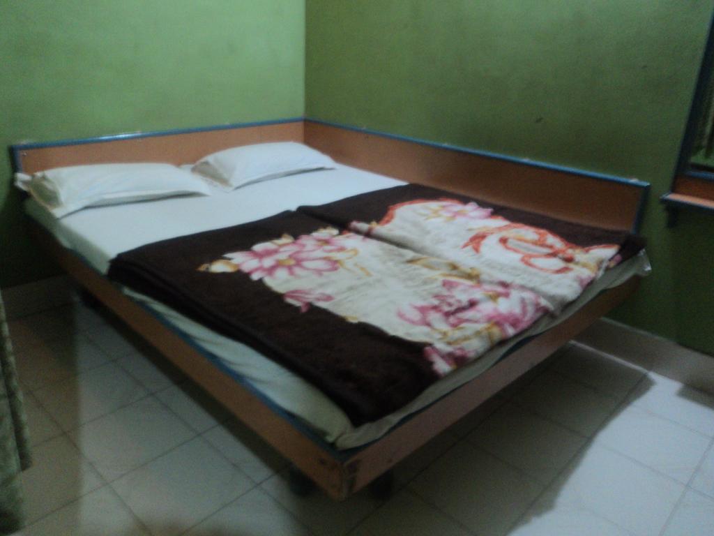 Hotel Jyoti Benares Buitenkant foto