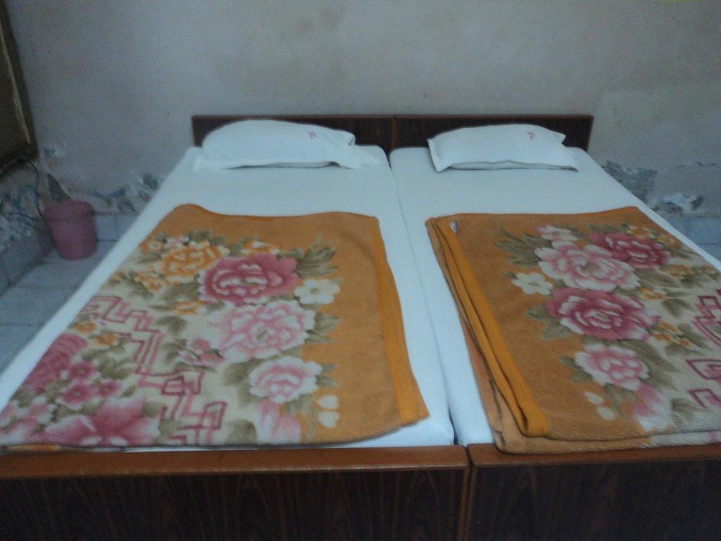 Hotel Jyoti Benares Buitenkant foto